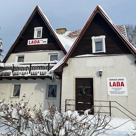 Horska Lada Maison d'hôtes Loučná pod Klínovcem