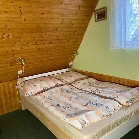 Horska Lada Vendégház *